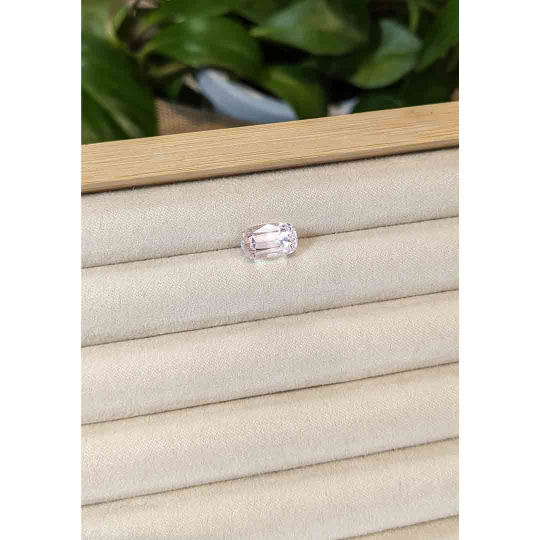 5.37 Ct. Pink Kunzite from Afghanistan - Image 3