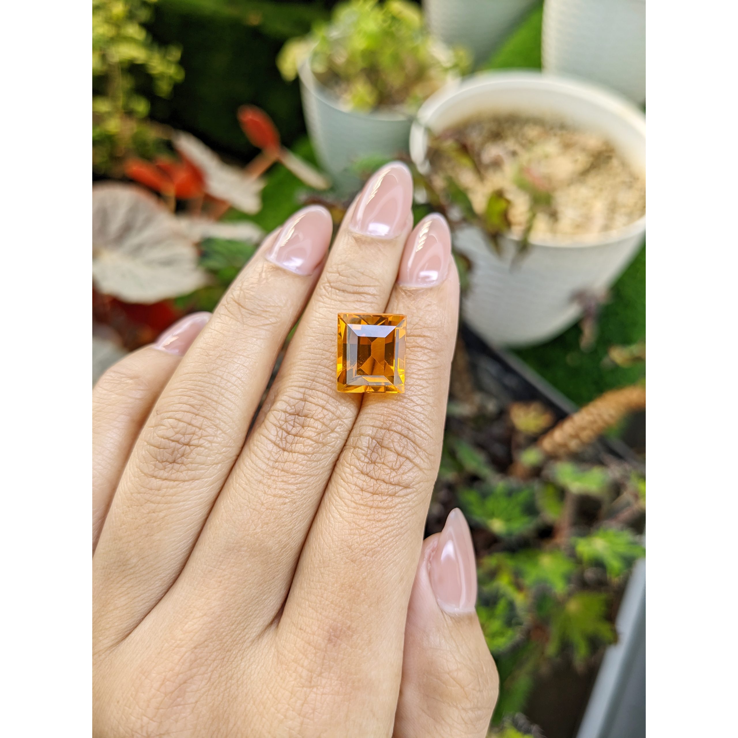 10.81 Ct. Yellowish Orange Citrine from Brazil - Image 2