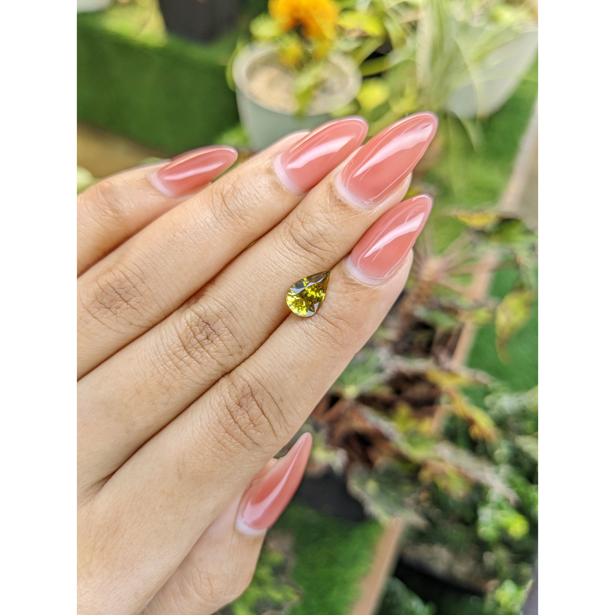 1.62 Ct. Greenish Yellow Chrysoberyl from Ceylon (Sri Lanka) - Image 2